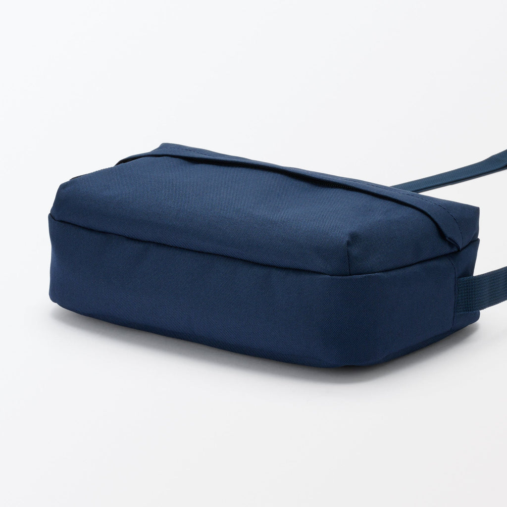 Water Repellent Shoulder Bag