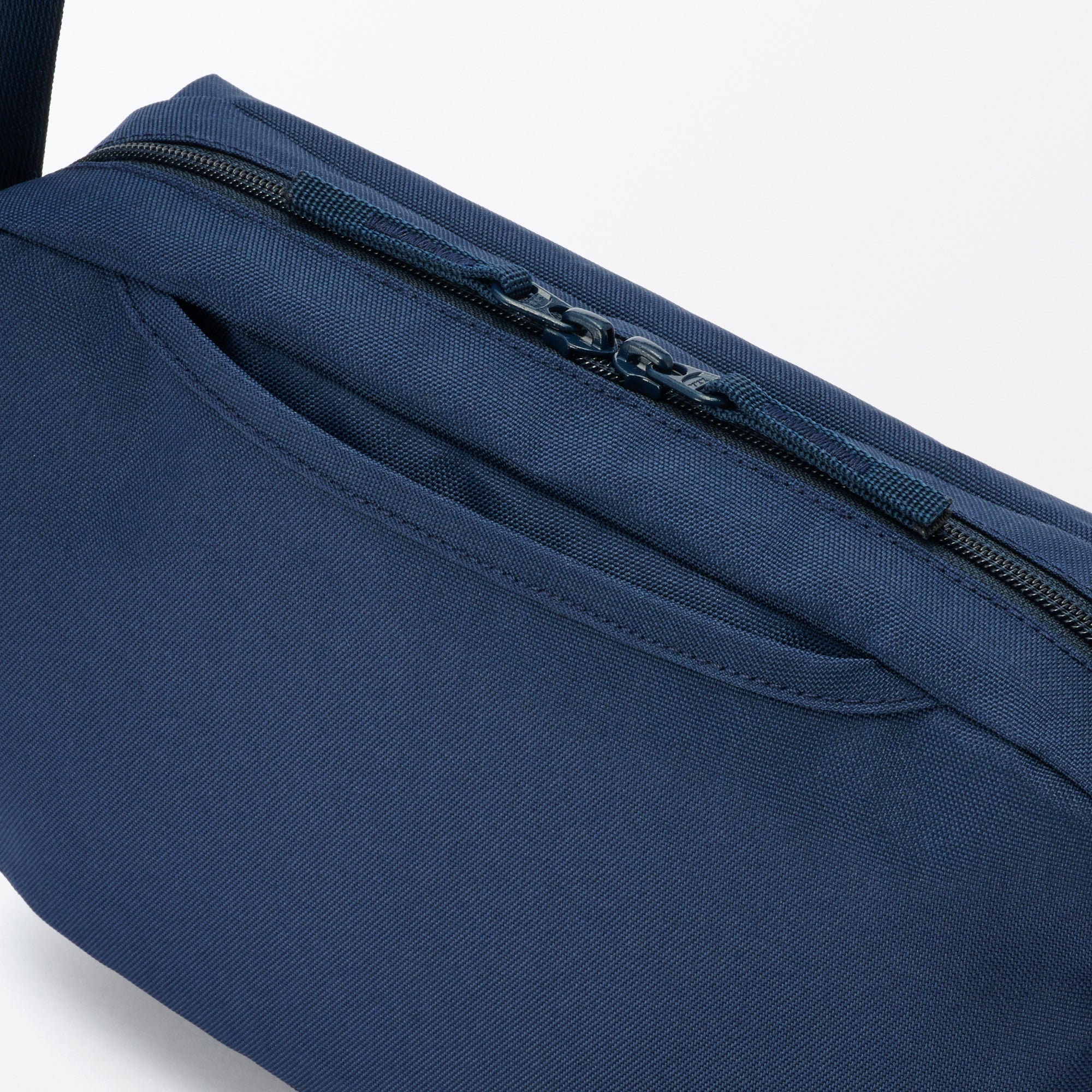 Water Repellent Shoulder Bag