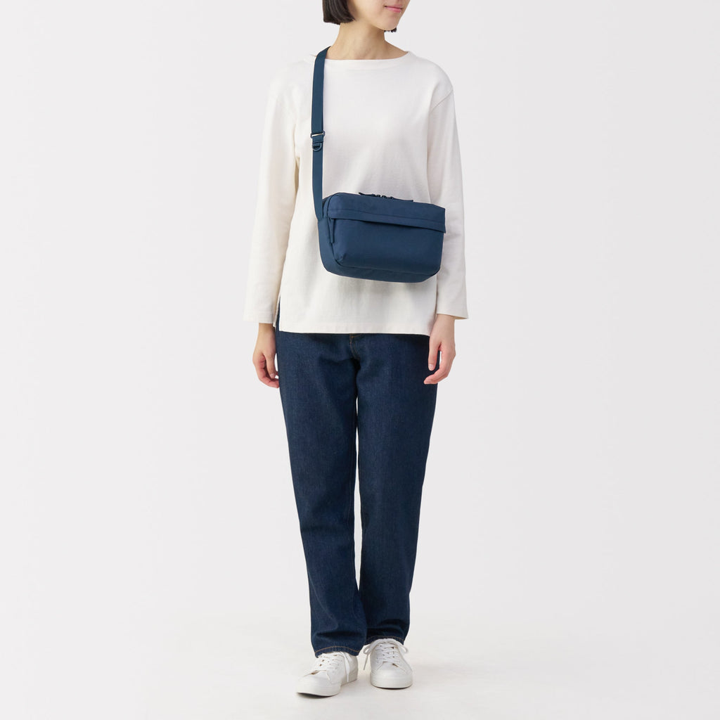 Water Repellent Shoulder Bag