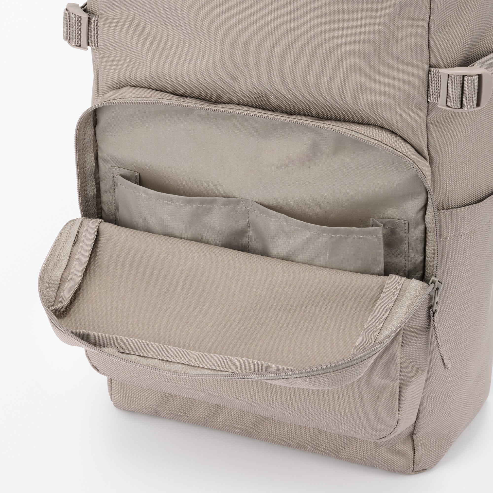 Less Tiring Water Repellent Toploader Backpack