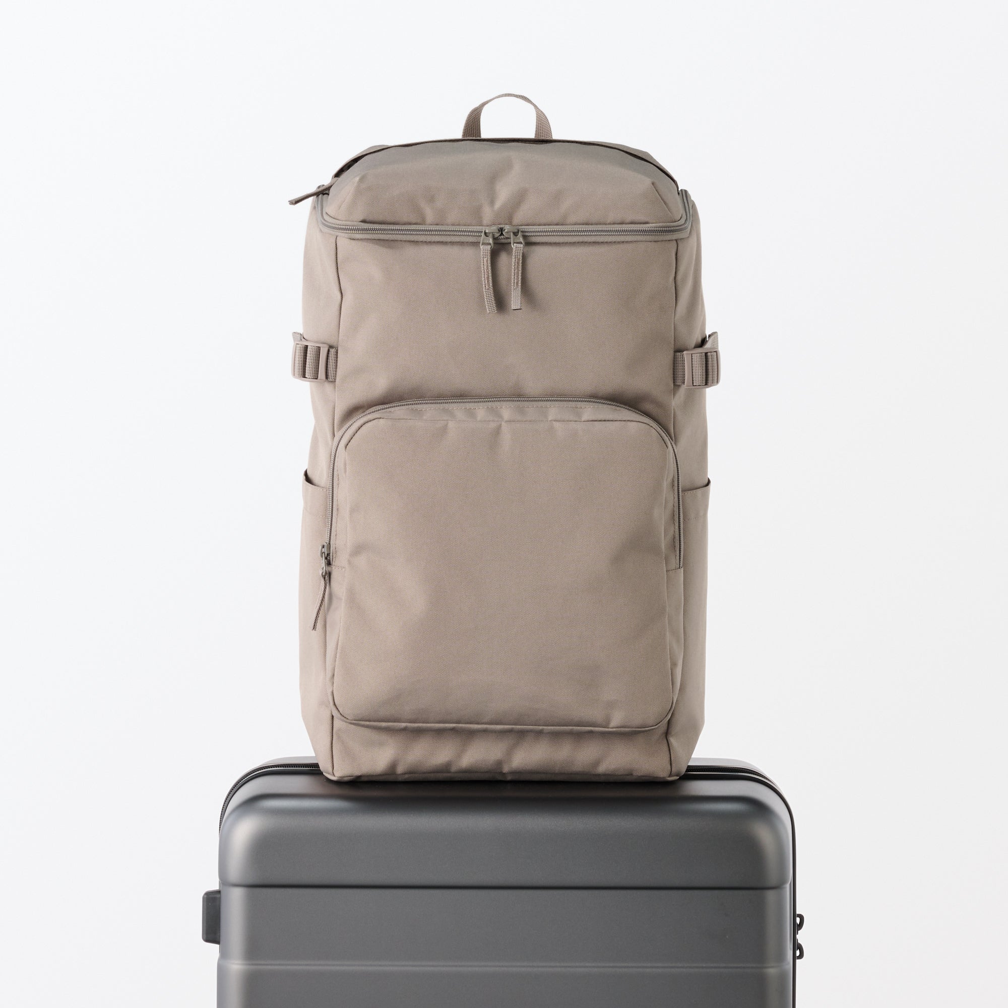 Less Tiring Water Repellent Toploader Backpack