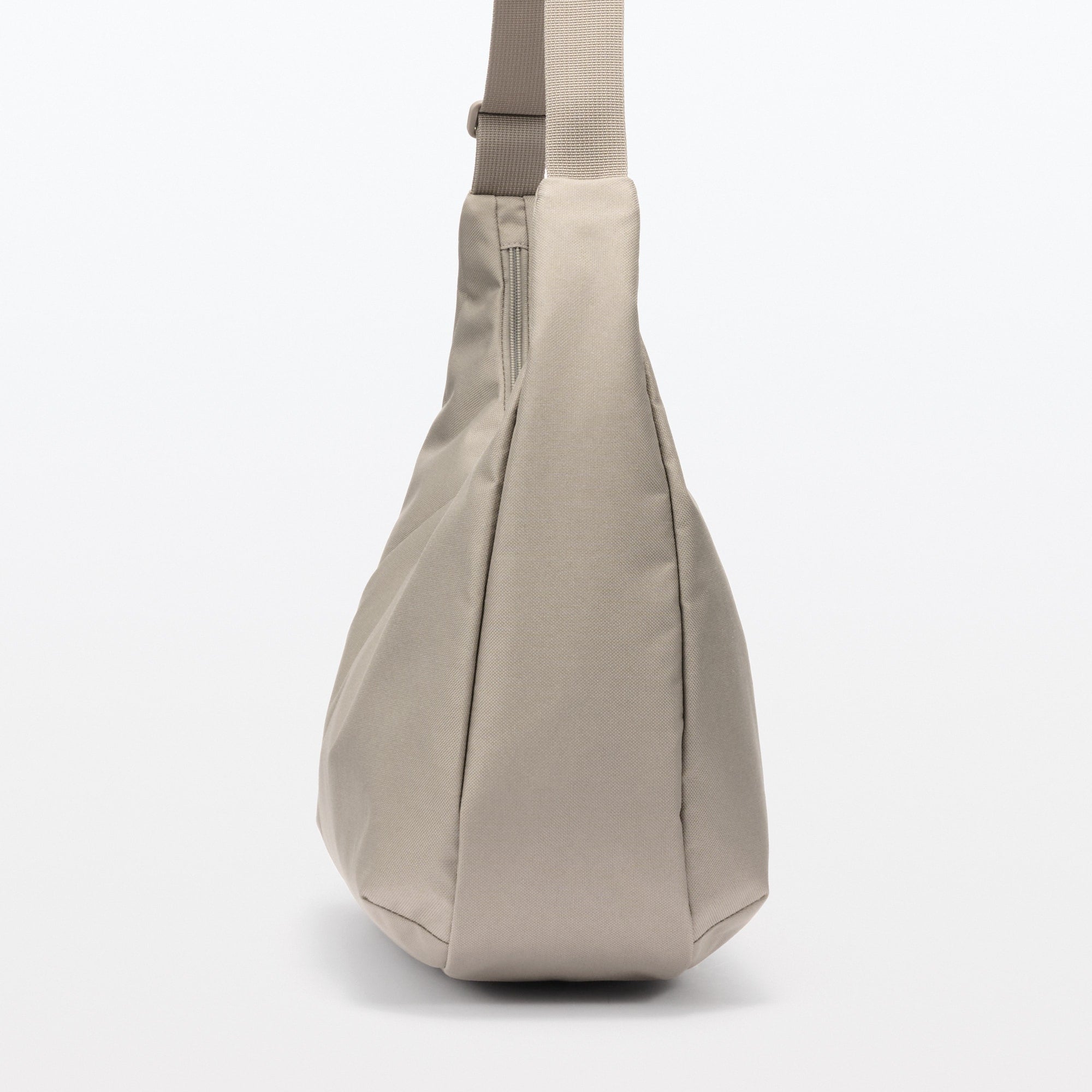 Water Repellent 2-Way Shoulder Bag