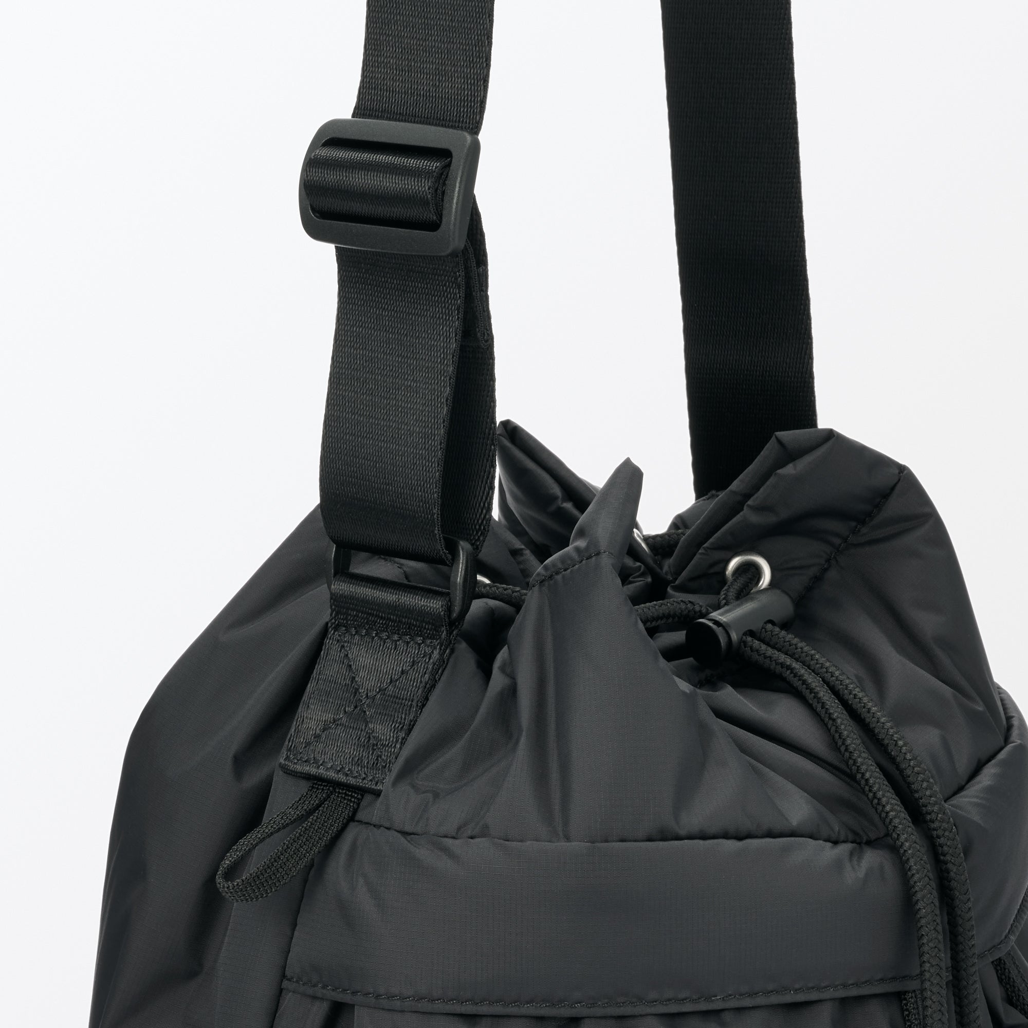 Water Repellent Padded Drawstring Bag