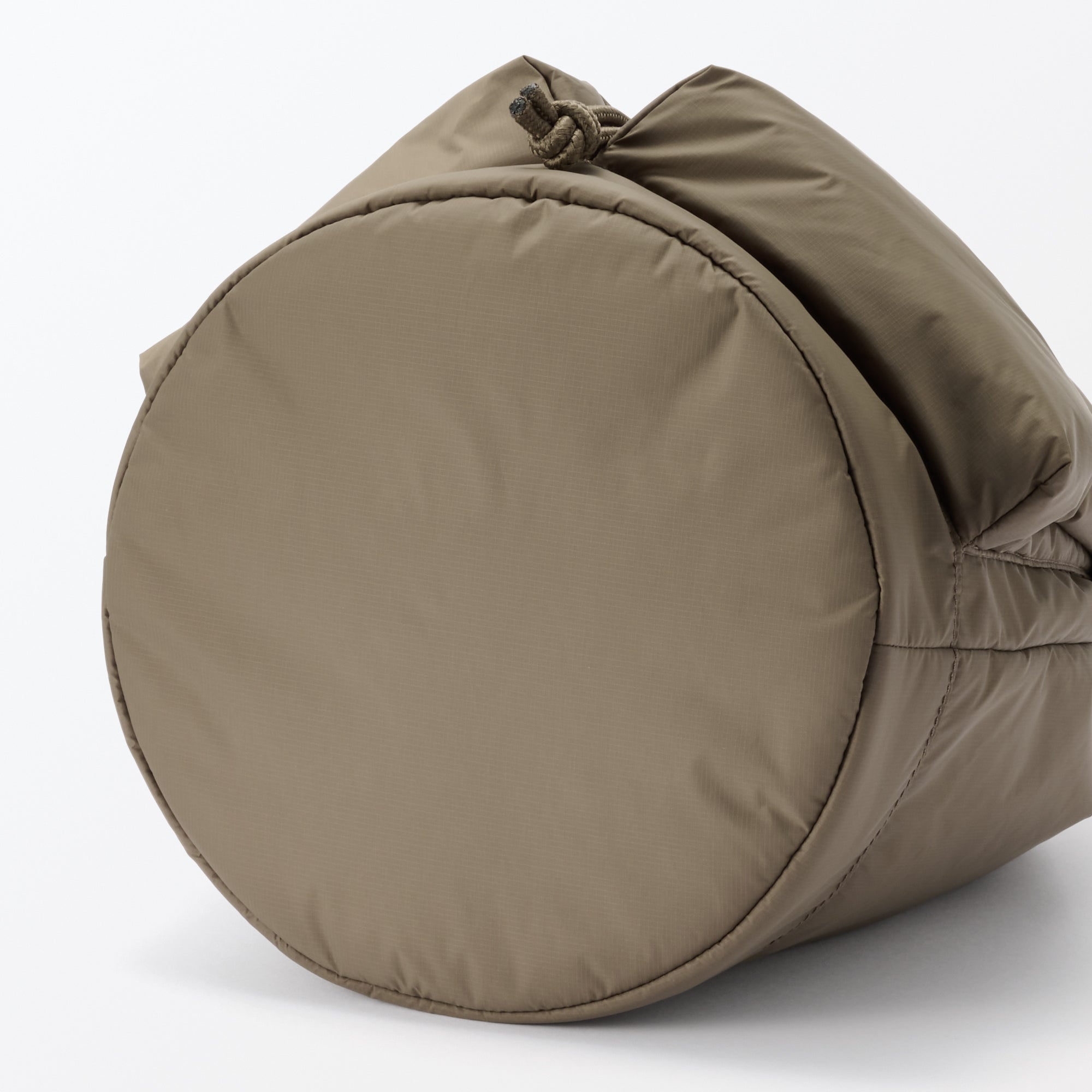 Water Repellent Padded Drawstring Bag