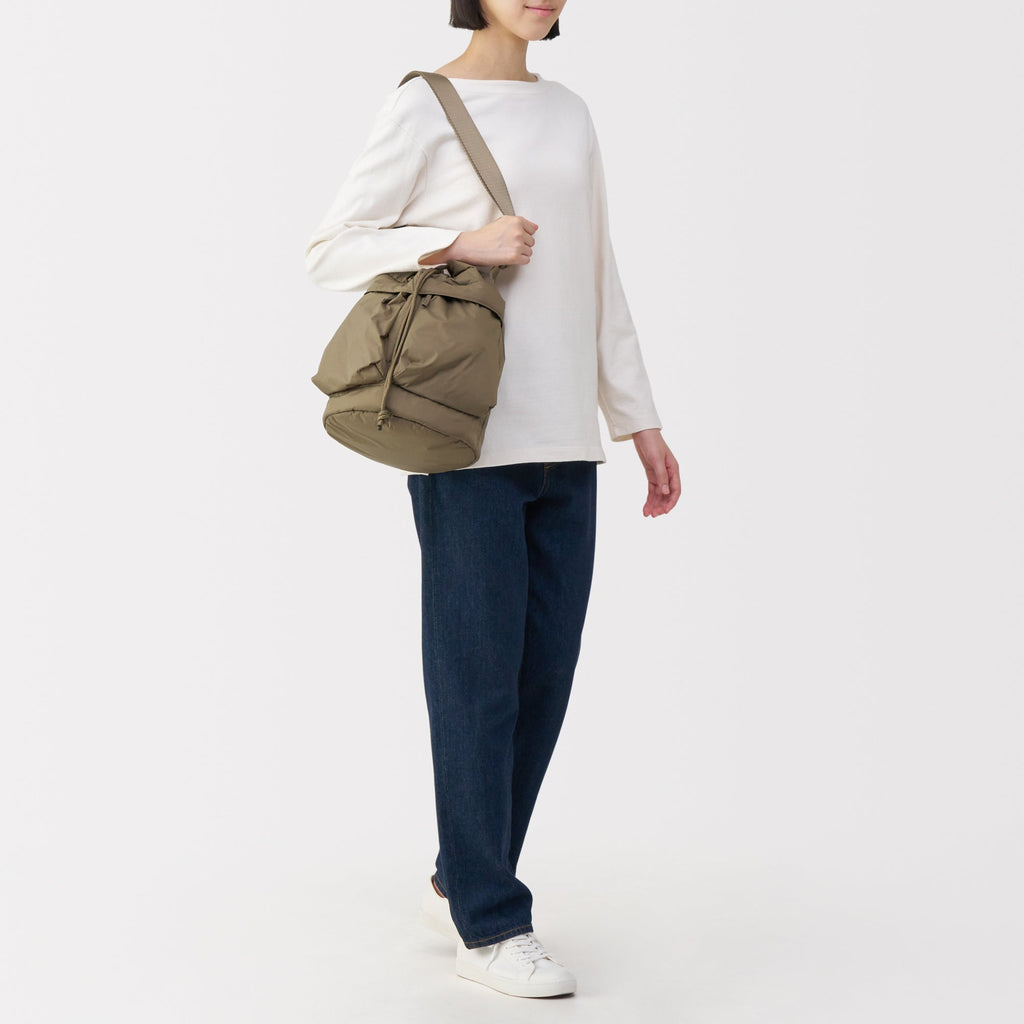 Water Repellent Padded Drawstring Bag