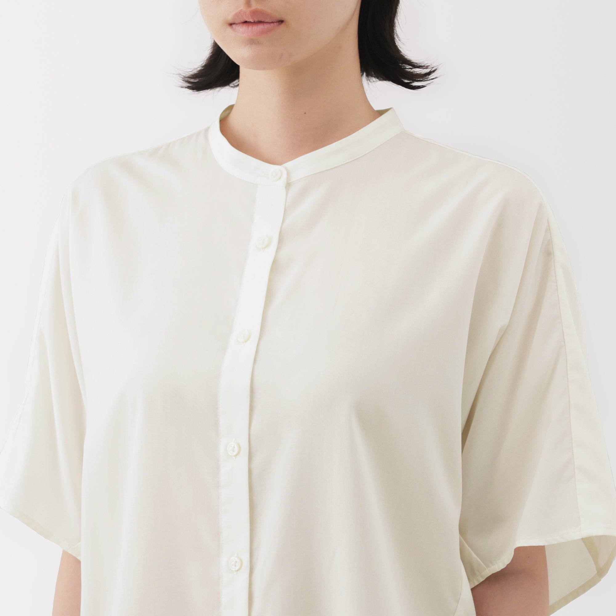 Lyocell Blend Half-Sleeve Blouse