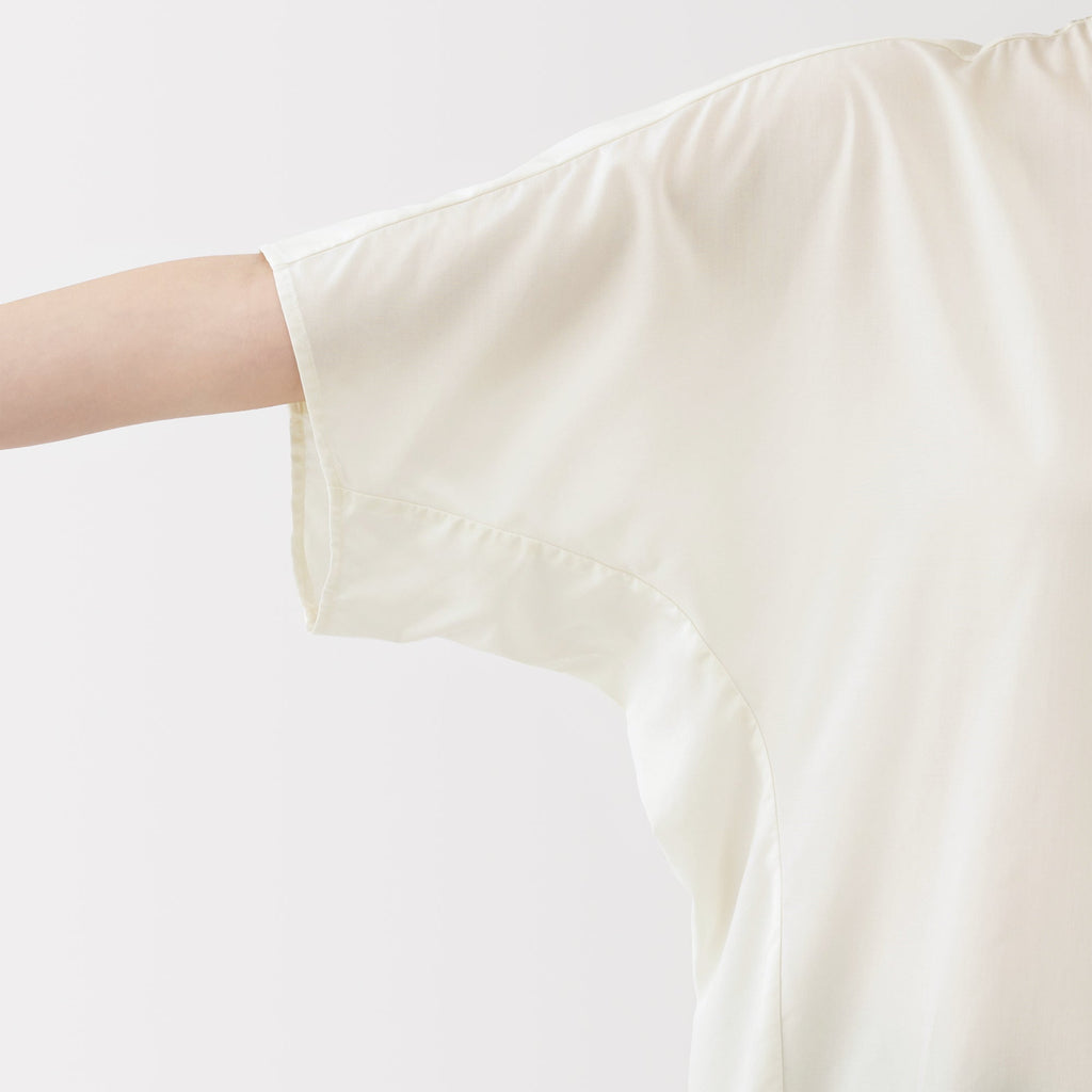Lyocell Blend Half-Sleeve Blouse
