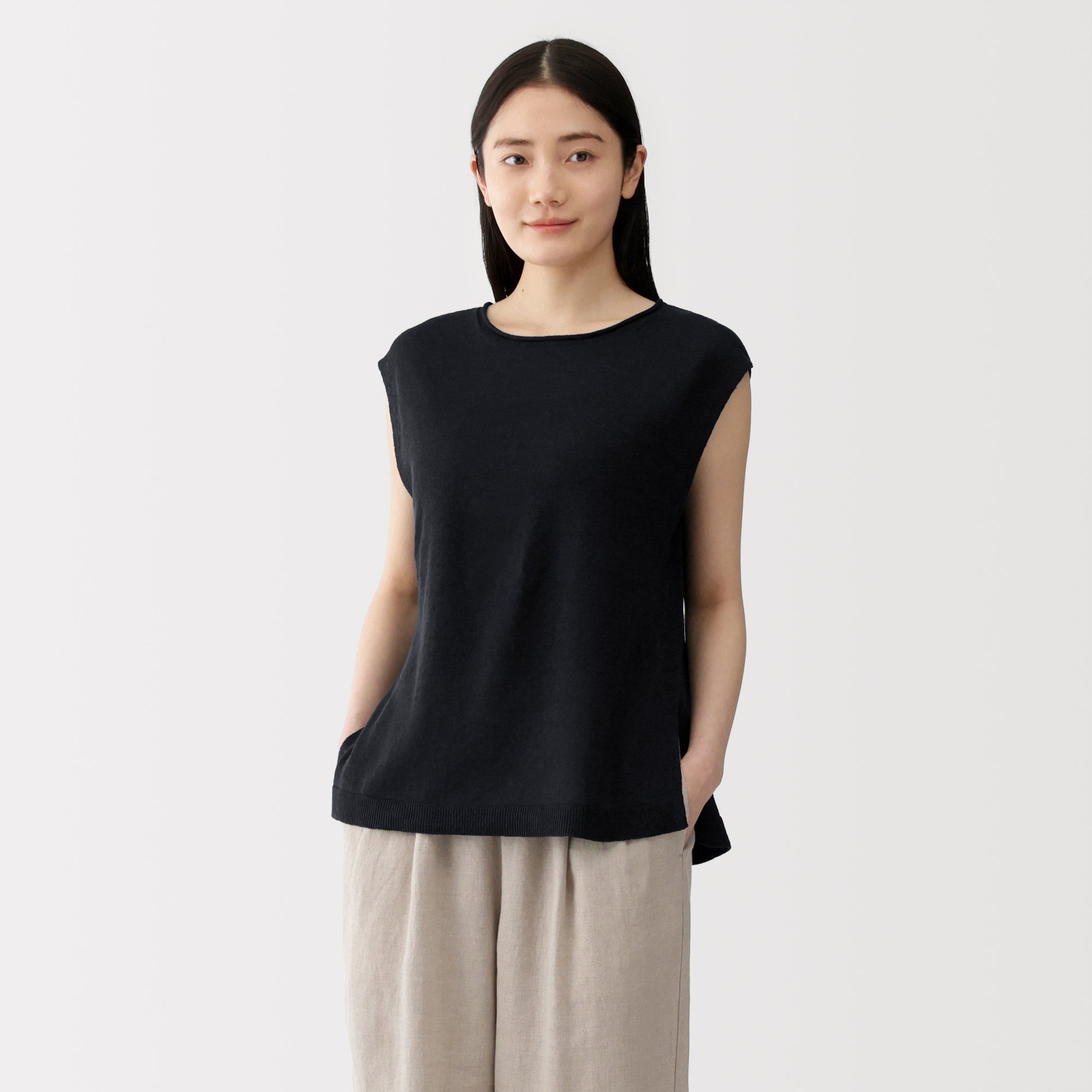 Linen Sleeveless Sweater