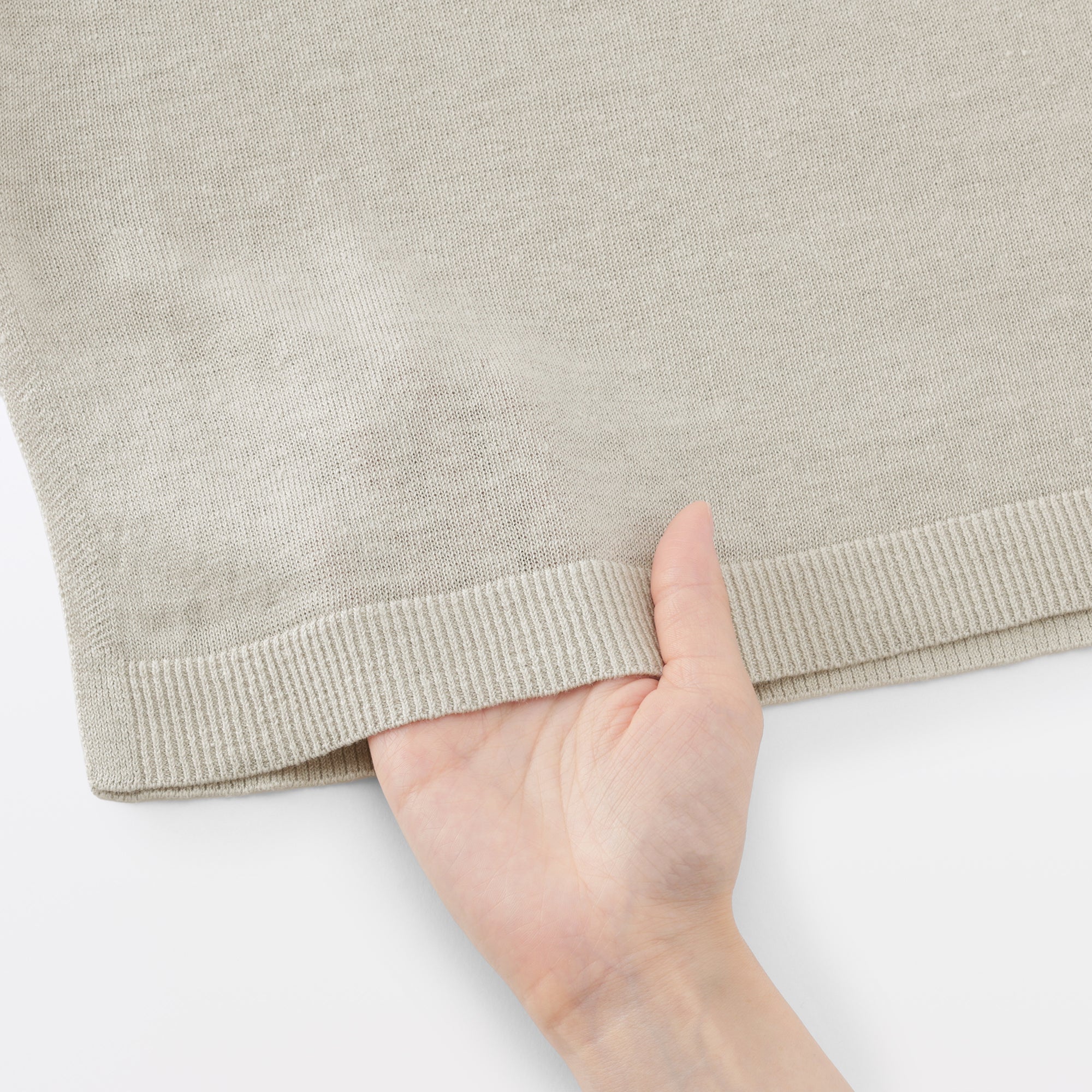 Linen Sleeveless Sweater