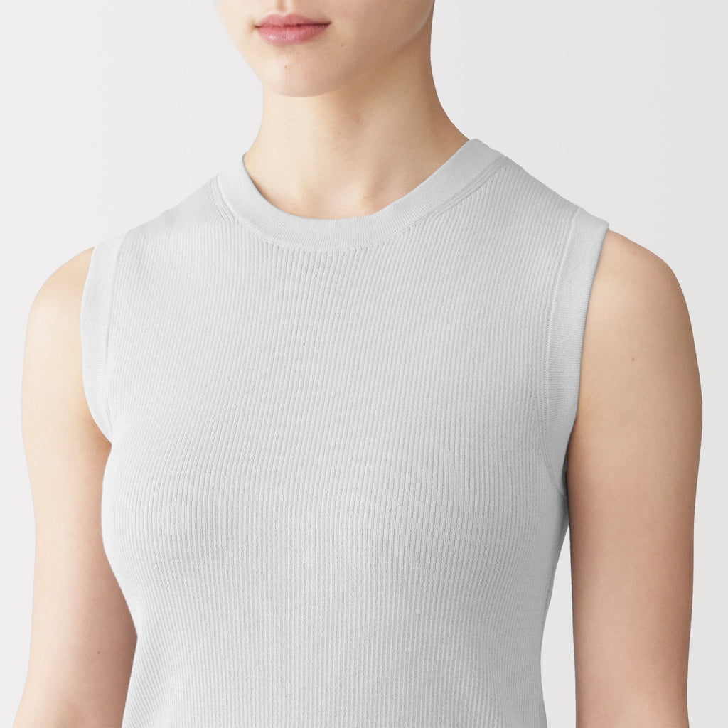 Light Knit Sleeveless Sweater
