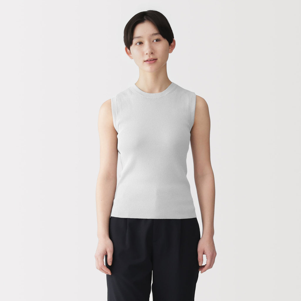 Light Knit Sleeveless Sweater