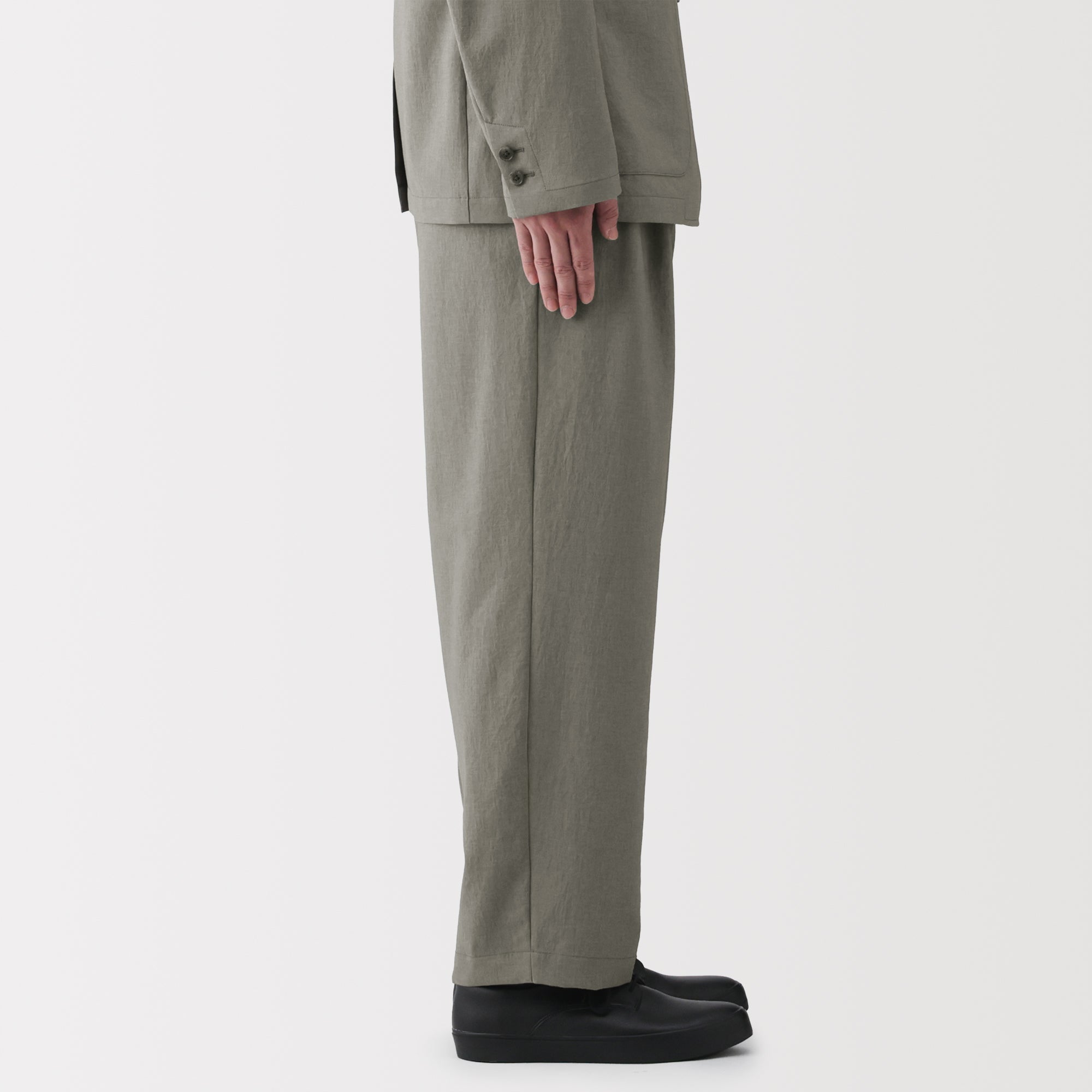 Breathable Double-Pleated Pants