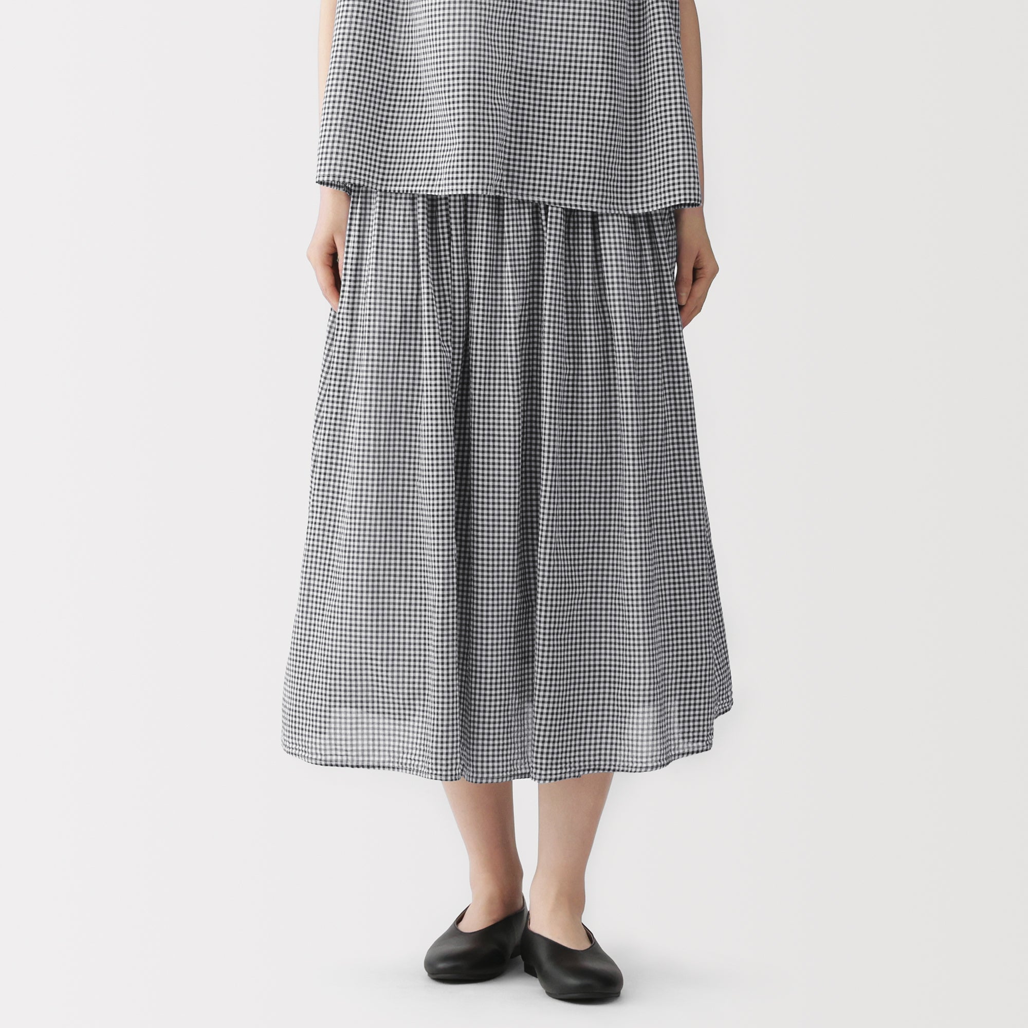 High-Twist Cotton Gathered Skirt