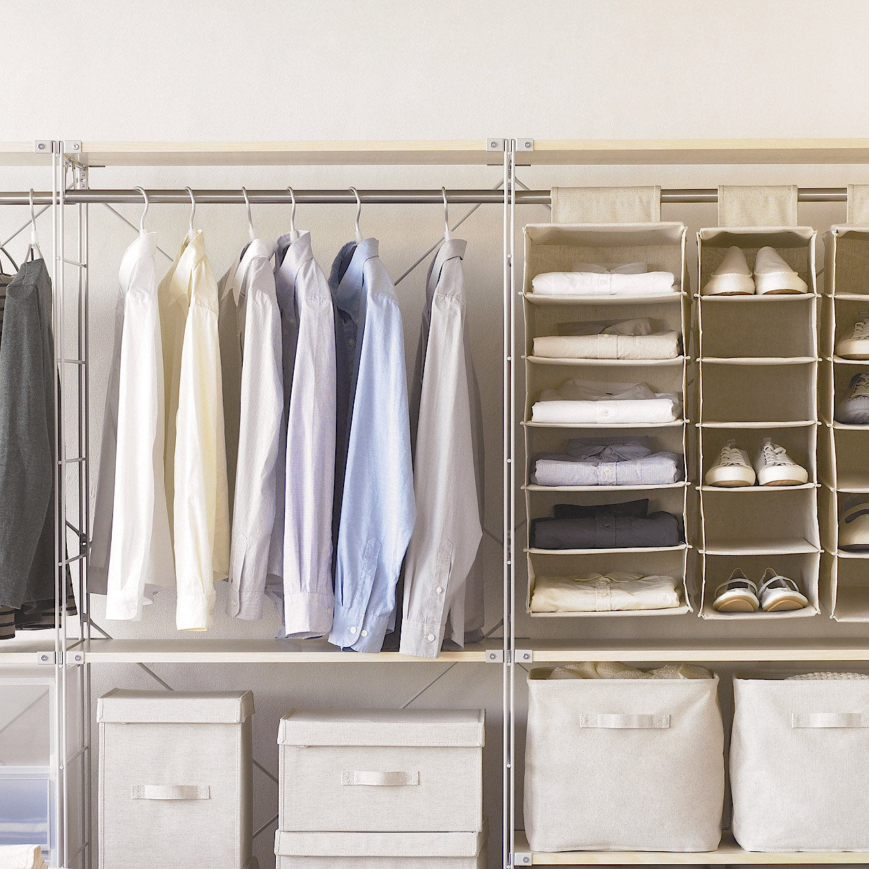 SUS Shelving Unit Wardrobe Bar - Regular