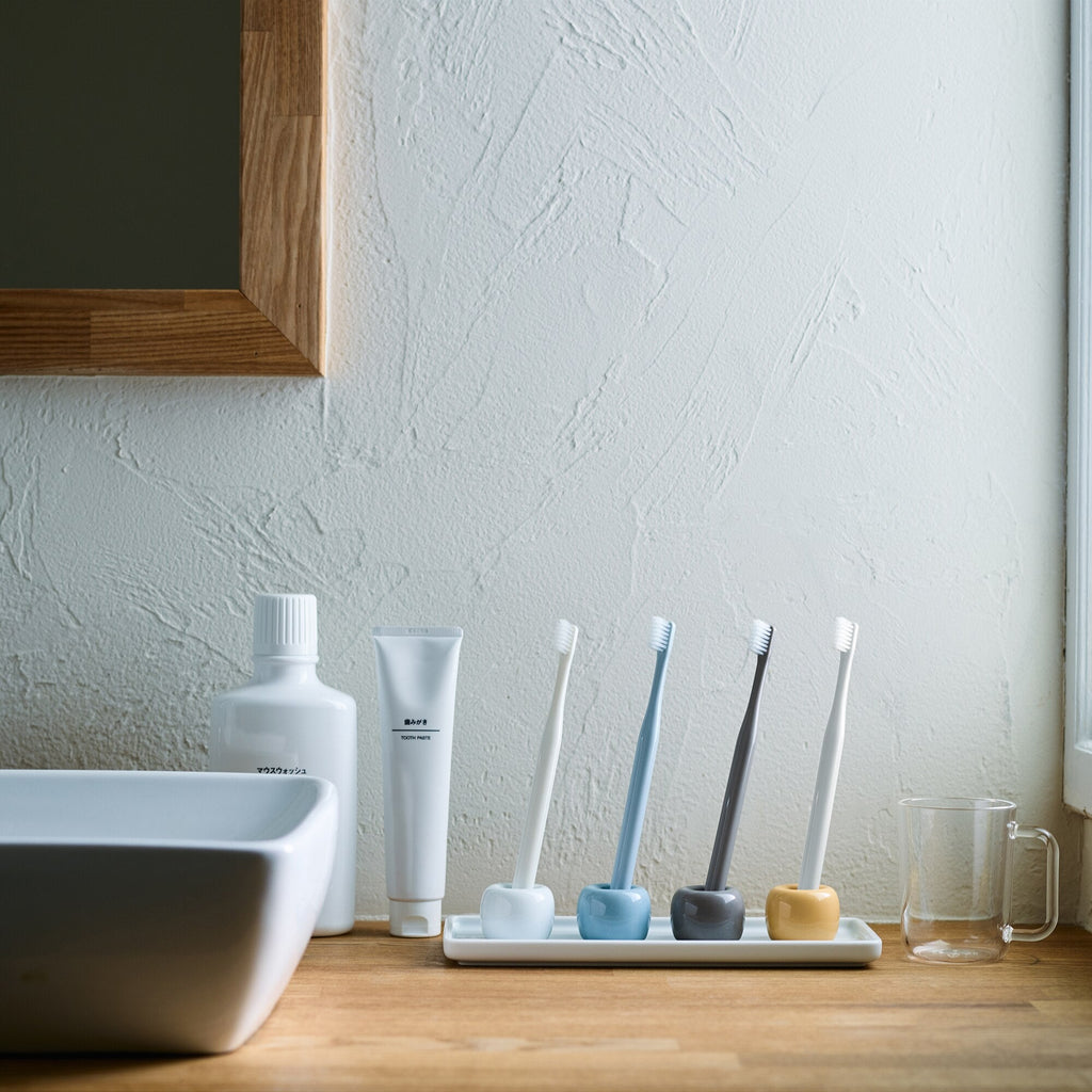 White Porcelain Toothbrush Stand