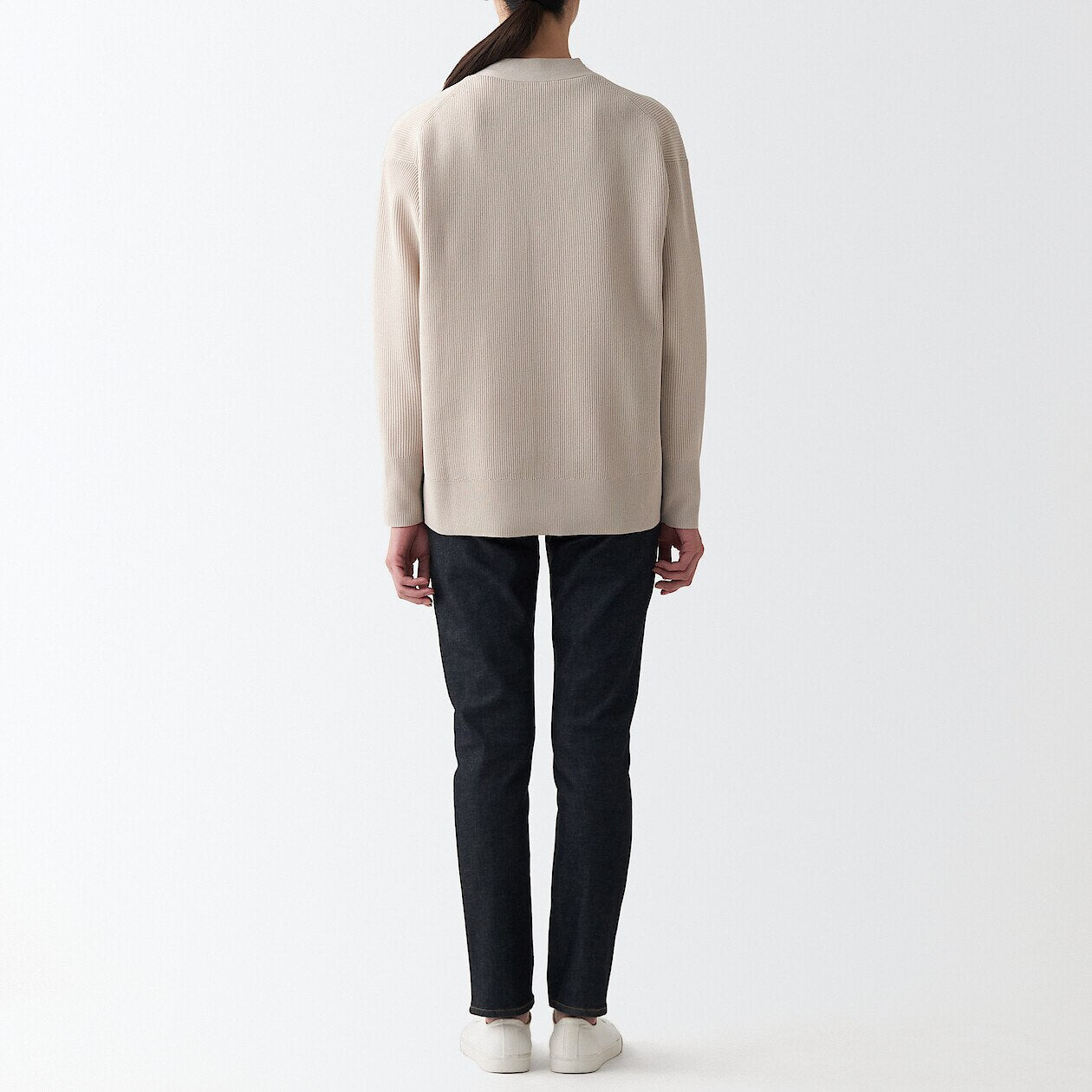 Women's Shape Keep V-Neck Cardigan