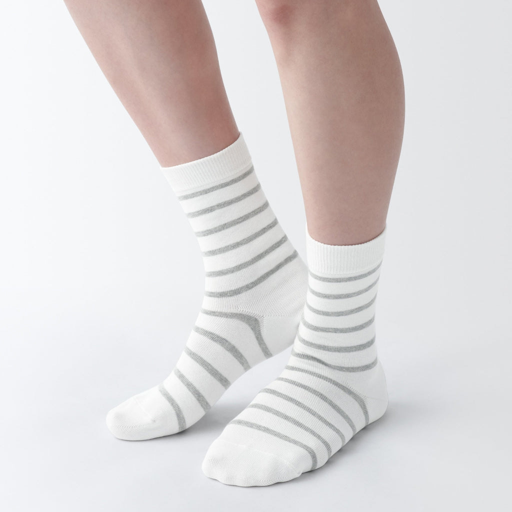 Right Angle 3 Layer Loose Top Socks